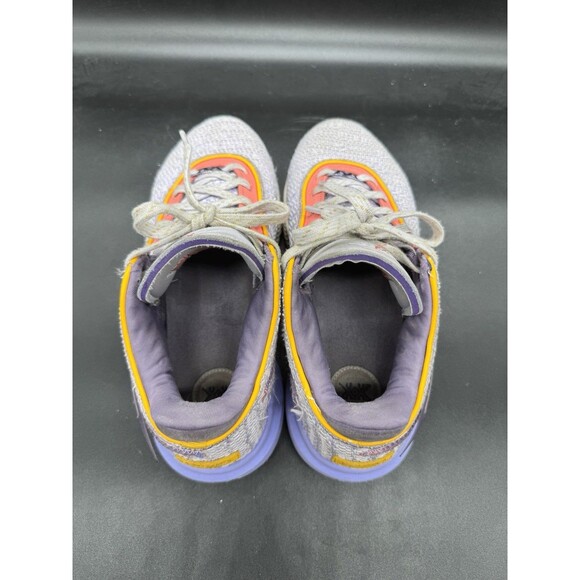 Nike LeBron XX 20 Violet Frost Metallic Gold DJ5423-500 Mens Size 7.5Y Womens 9 - Picture 6 of 7